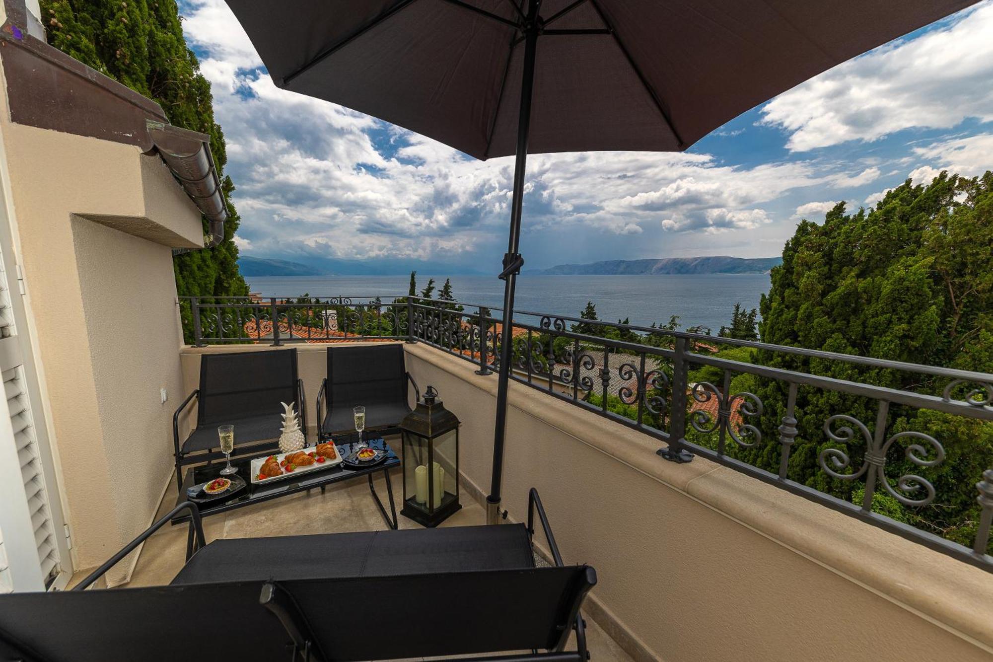 Sea House Lea Apartment Novi Vinodolski Exterior photo